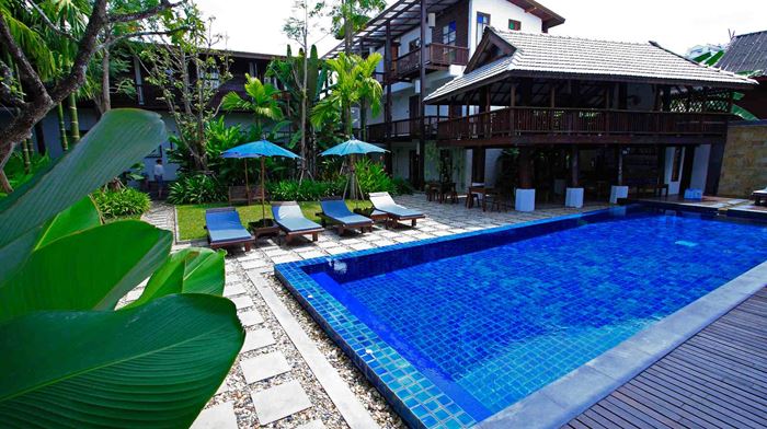 Thailand, Chiang Mai, Banthai Village, Pool Area