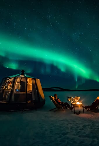nordlys på himlen over lapland