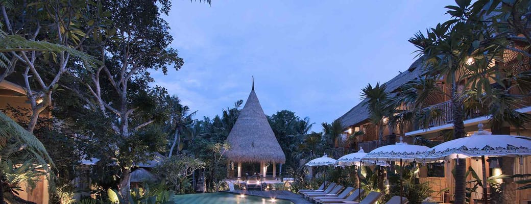 Indonesien, Bali, Ubud, The Alena Resort, Pool Area, Evening