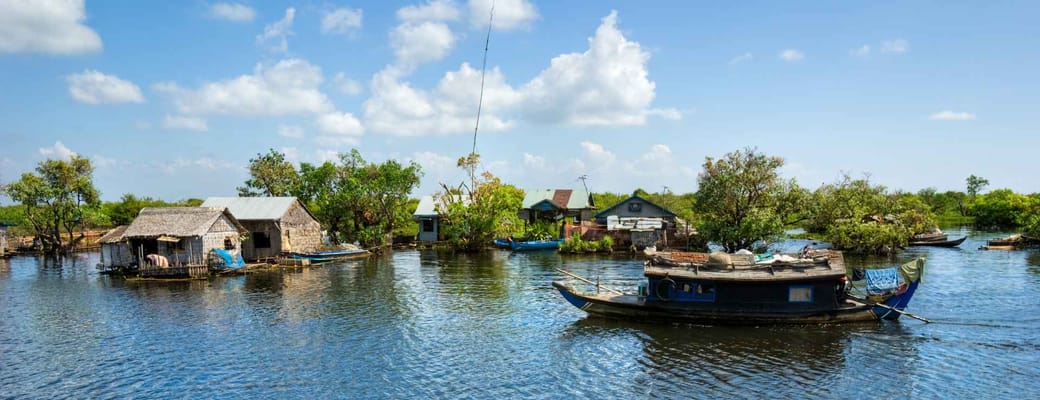 Cambodia, Siam Reap, Udflugt, Sejltur, Huse på Vand, Skib