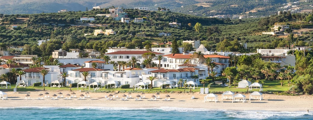 Gr&aelig;kenland Kreta Grecotel Caramel, Hotellet Set Fra Vandet