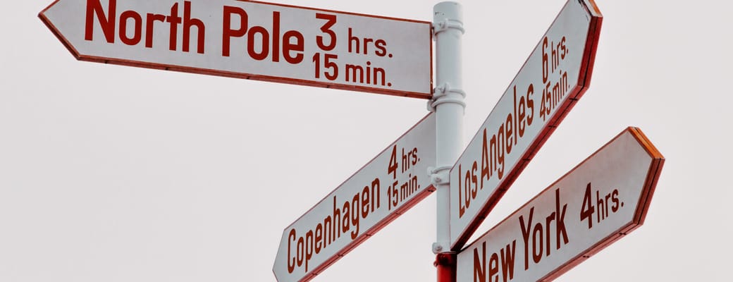 Gr&oslash;nland kangerlussuaq skilte til verden stu scaled