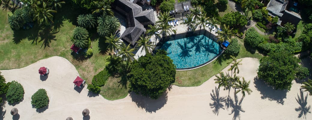 Rejser til Maurtius, Maradiva Villas Resort & Spa, strand og pool
