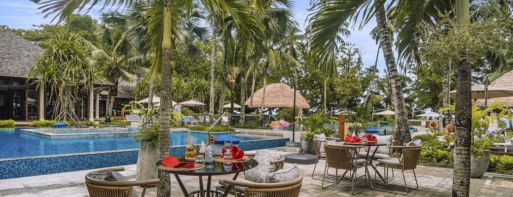 Seychellerne Silhouette Island Hilton Labriz Poolrestaurant Aria