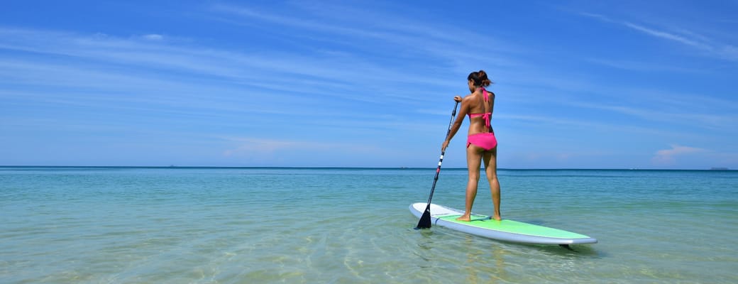 Thailand, Koh Lanta, Layana Resort, Paddleboard