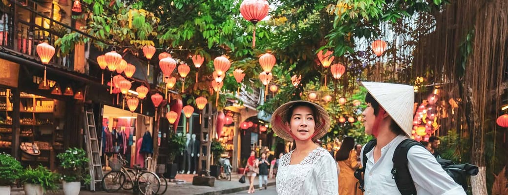 par der g&aring; p&aring; gaden i vietnam