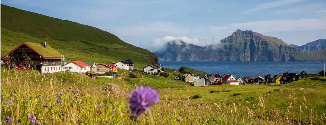 F&aelig;r&oslash;erne, Eysturoy, Gjaargardur Guesthouse Gjogv, Udsigt, Marker, Bjerge, Vand