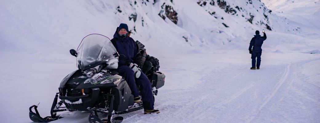 Gr&oslash;nland Ilulissat snescooter foto filip gielda greenland scaled