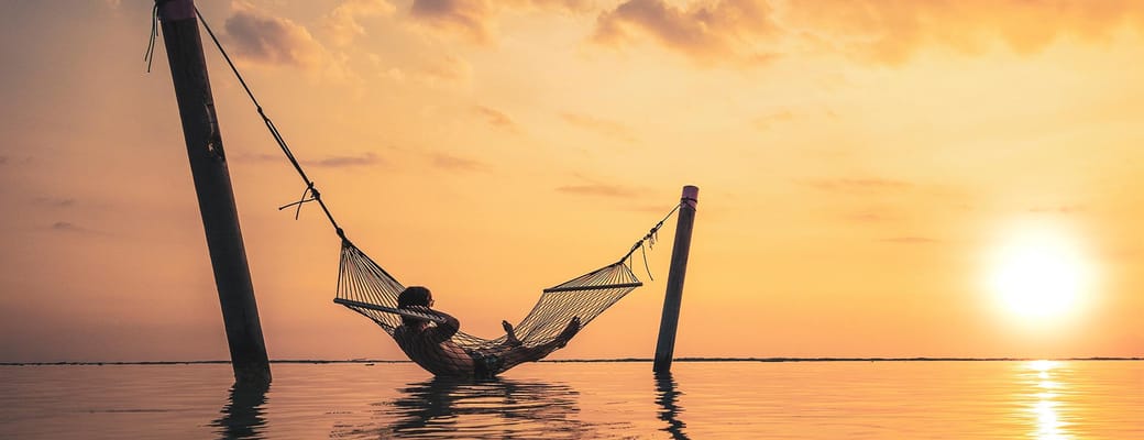 Indonesien Bali strand haengekoeje solnedgang pxb