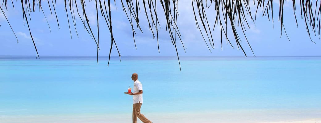 Rejser til Maldiverne, The Residence Maldives at Falhumaafushi, Udsigt fra infinity poolen 