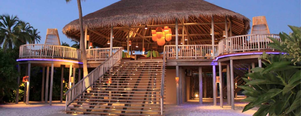Rejser til Maldiverne, Six Senses Laamu, Indgang til Leaf Restaurant