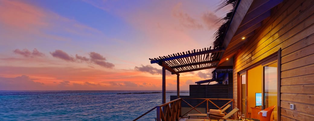 Maldiverne You And Me Maldives Aqua Suite With Pool Aftenlys