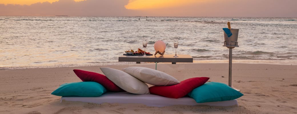 Maldiverne You And Me Maldives Solnedgang Med Champagne