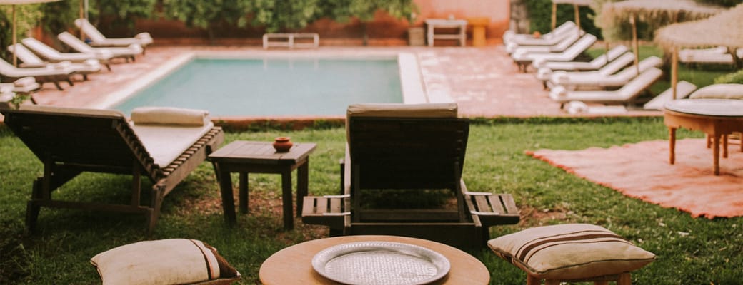 Marokko Atlas Bab Ourika Pool