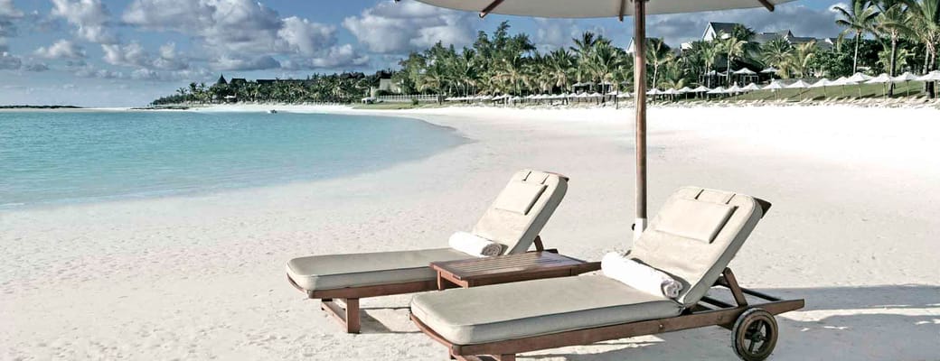 Rejser til Mauritius, The Residence Mauritius, Solsenge p&aring; stranden