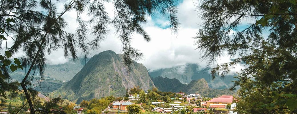 Réunion landsby hell bourg bjergene
