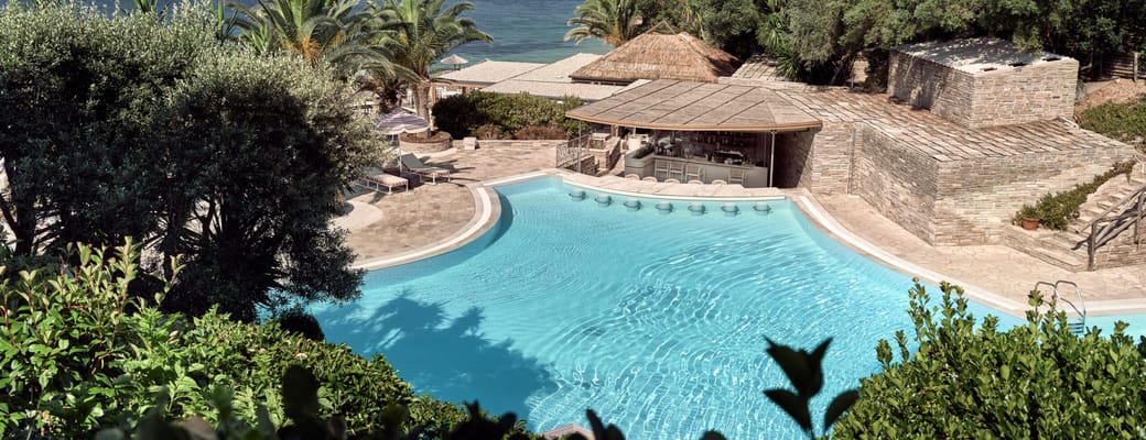 graekenland halkidiki eagels pool scaled palads