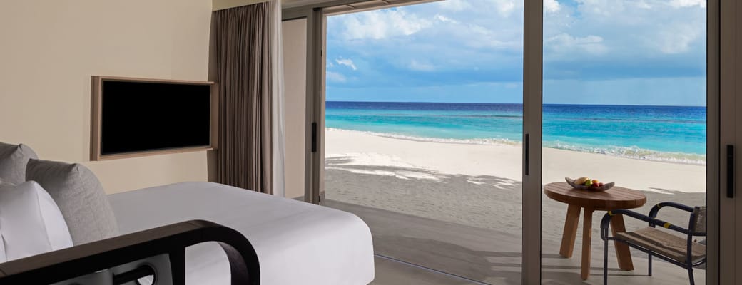 maldiverne avani fares maldives premium beachfront vaerelse