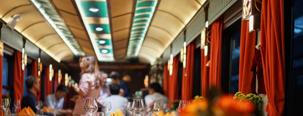 Vietnam sjourney luxury train dining wagon scaled aften