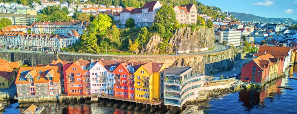 farverige huse i Bergen