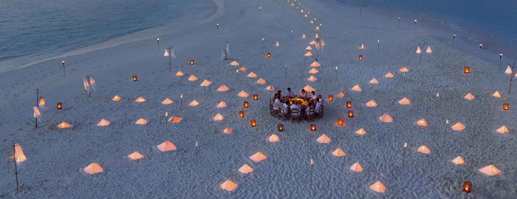Maldiverne Soneva Fushi Sandbank Dinner