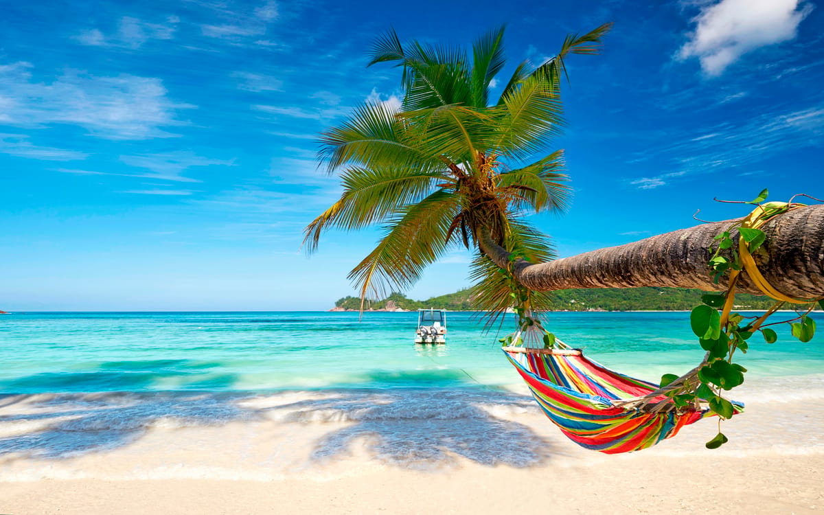 Under palmerne på Mahé og Praslin