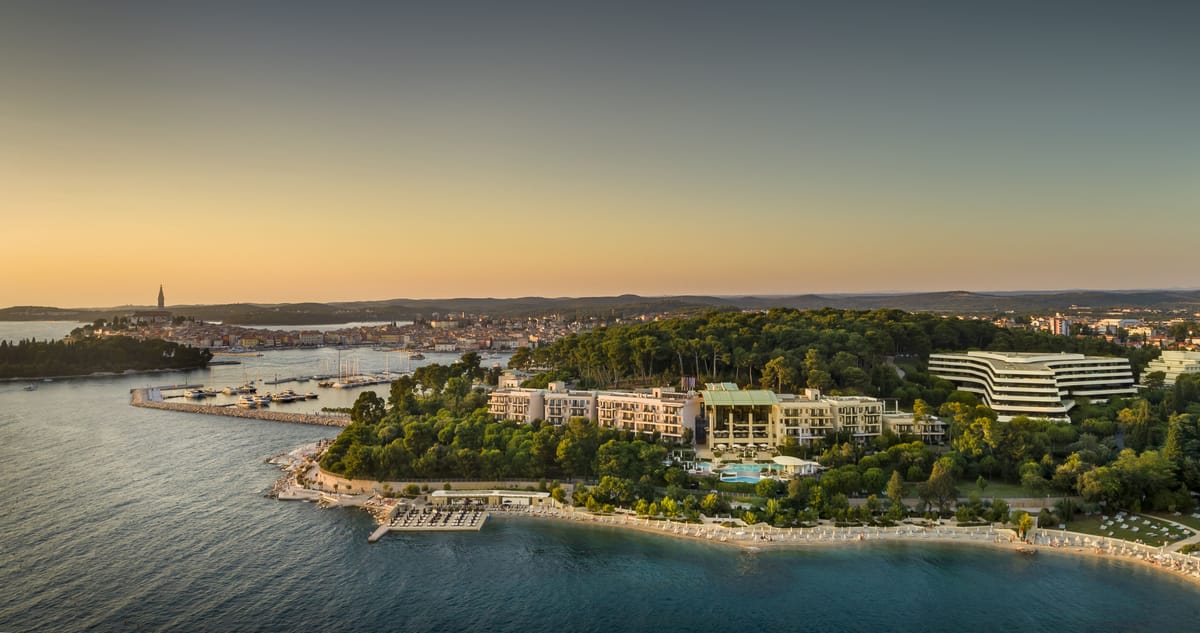 Havudsigt og voksenforkælelse i Rovinj