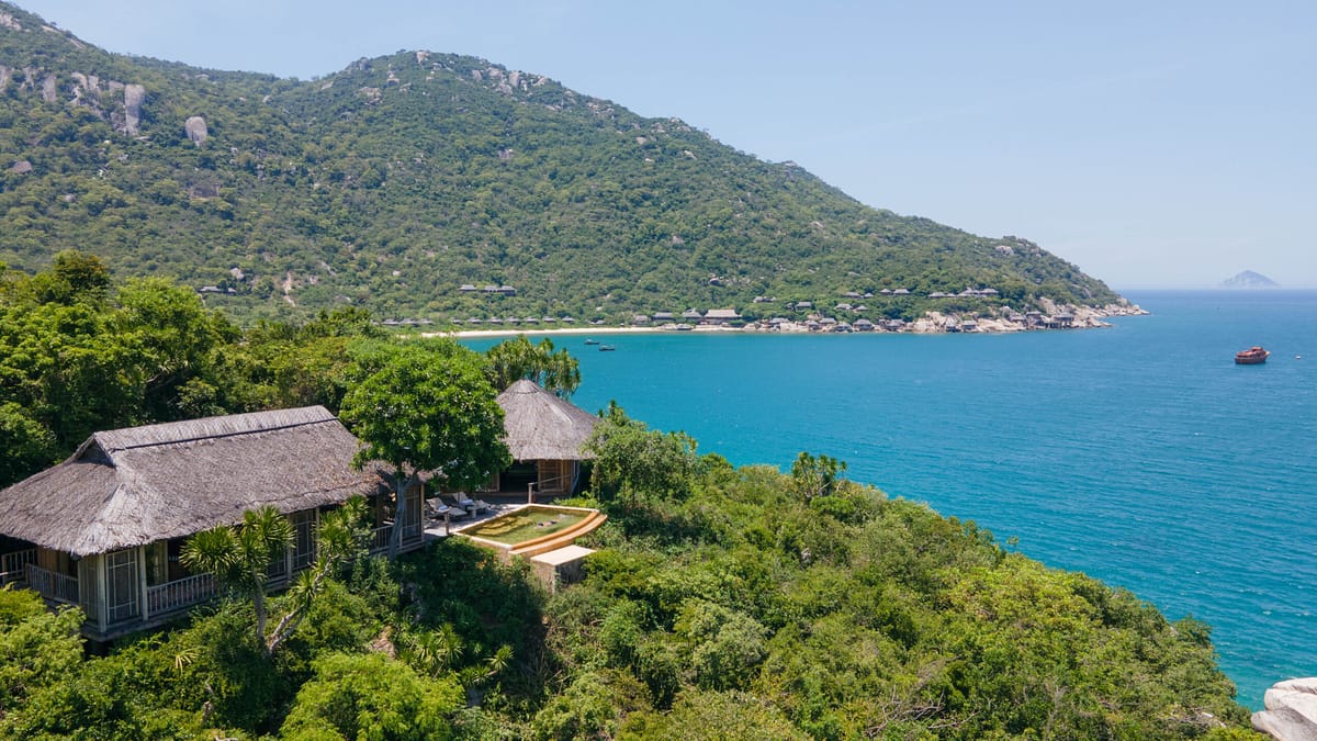 Barfodsluksus på Six Senses Ninh Van Bay