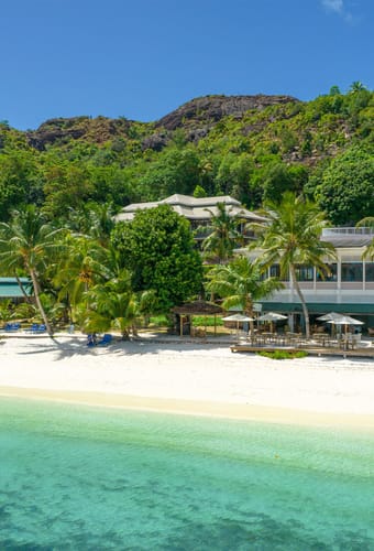 seychellerne praslin larchipel set fra havet scaled