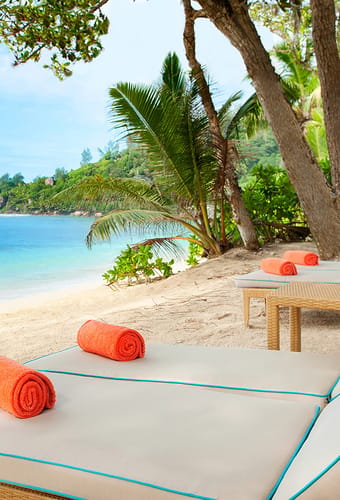 seychellerne mahe kempinski seychelles solsenge strand scaled