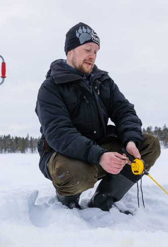 Finland Finske Lapland Nellim Wilderness Hotel, Icefishing, Vinterfiskeri, Vinter, Sne