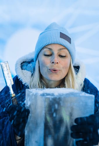 Sverige Lapland ice sculpting joakim norenius scaled ishotel