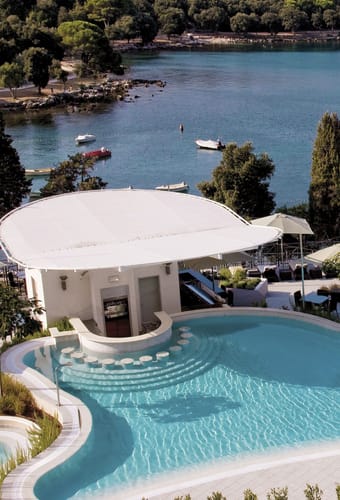 kroatien rovinj mulini pool view boats scaled