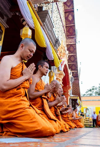 Thailand uthai thani munke tempel