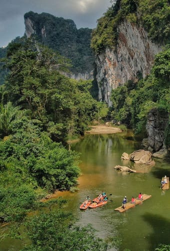 Thailand Khao Sok Anurak Community Lodge Bamboo Rafting