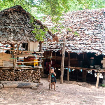 karen village banhuai tom lampun