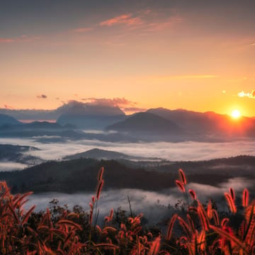 Thailand nord chiang mai doi inthanon the mountain view point solnedgang