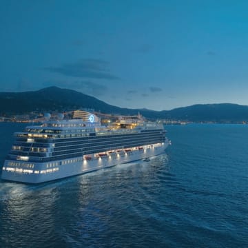 Oceania Allura i Korsika