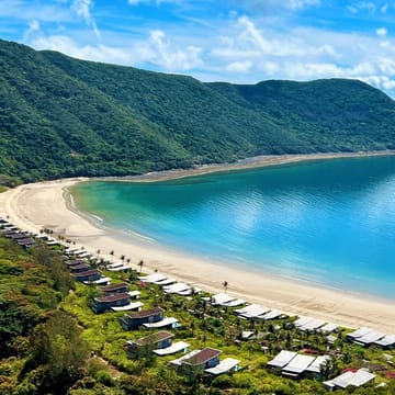 Six Senses Con Dao Island set fra oven