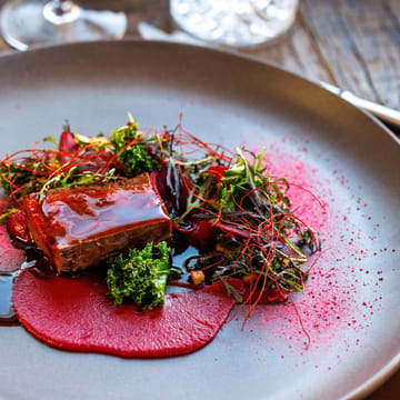 Island Torfhus Retreat Restaurant