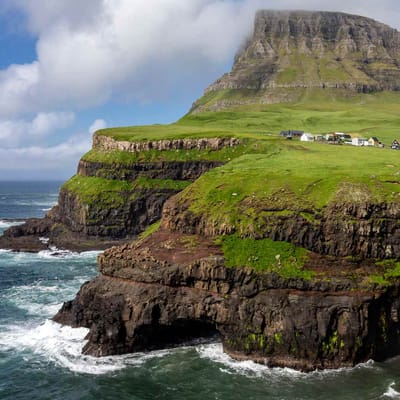 Færøerne, Gasadalur, Vandfald, Klipper, Atlanterhavet
