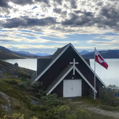 Gr&oslash;nland, kirken i Kapisillit, Nuuk fjorden