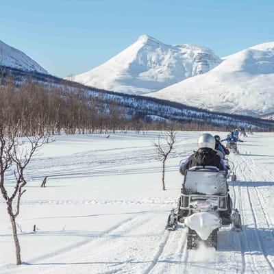 Norge tromsoe Tamok-dalen dalen snescootertur3