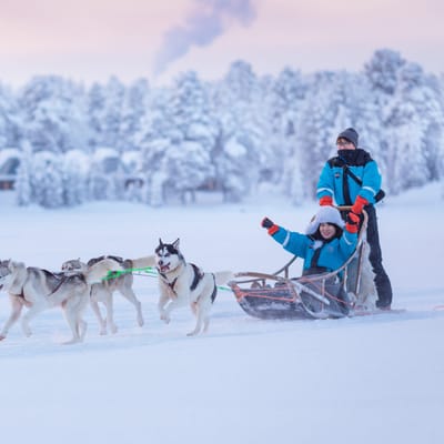 finland Lapland wilderness hotels husky safari2 scaled