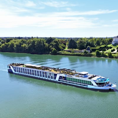 amadolce exterior libourne chateau vayres dordogne