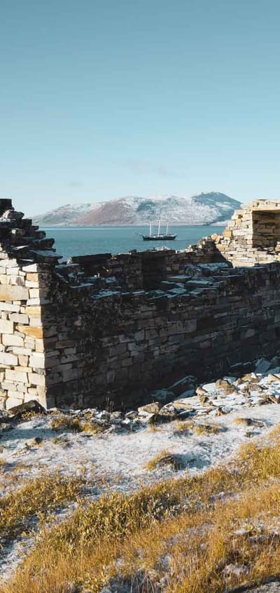 Gr&oslash;nland qaqortoq hvalsey kirke ruin