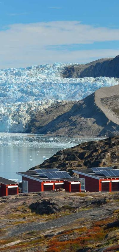 rejser til Gr&oslash;nland, Eqi, k&aelig;lvende br&aelig;, Glacier Lodge Eqi, hytter
