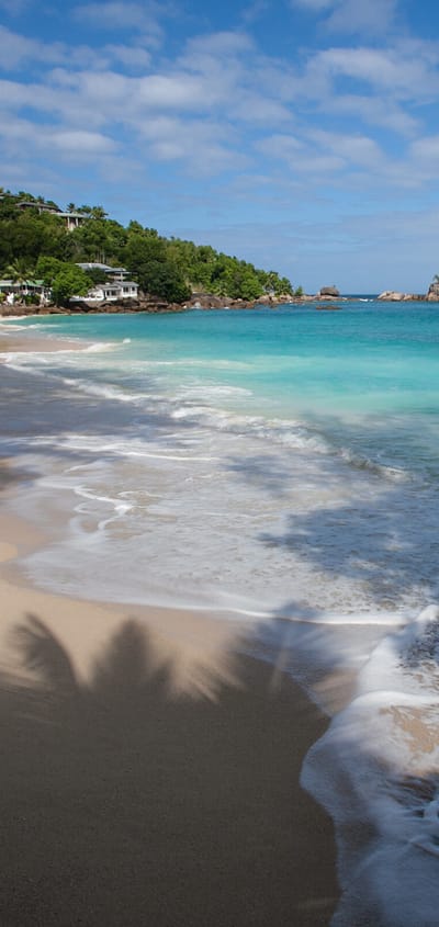 seychellerne mahe anse soleil beachcomber strand scaled