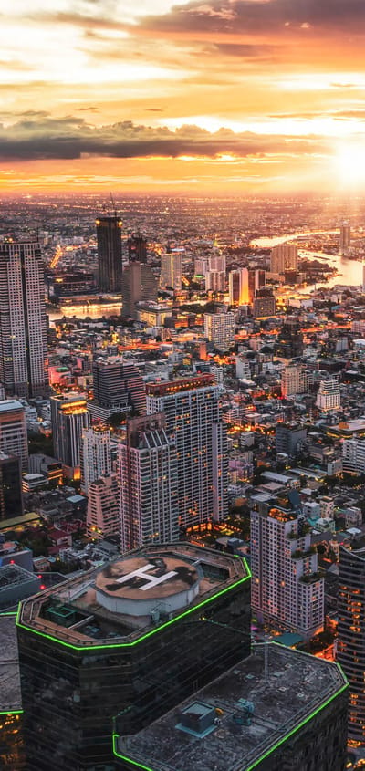 smuk aften over bangkok skyline