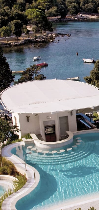 kroatien rovinj mulini pool view boats scaled